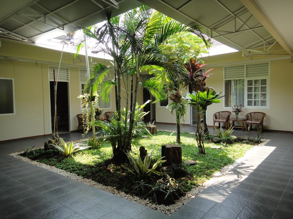 Gondia Guesthouse جاكرتا المظهر الخارجي الصورة
