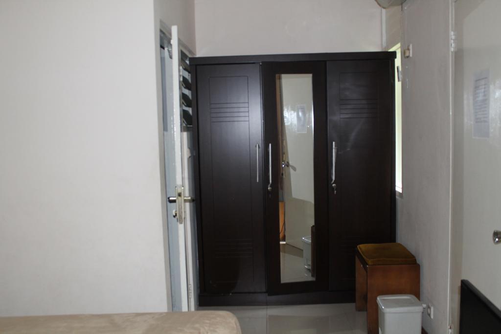 Gondia Guesthouse جاكرتا الغرفة الصورة