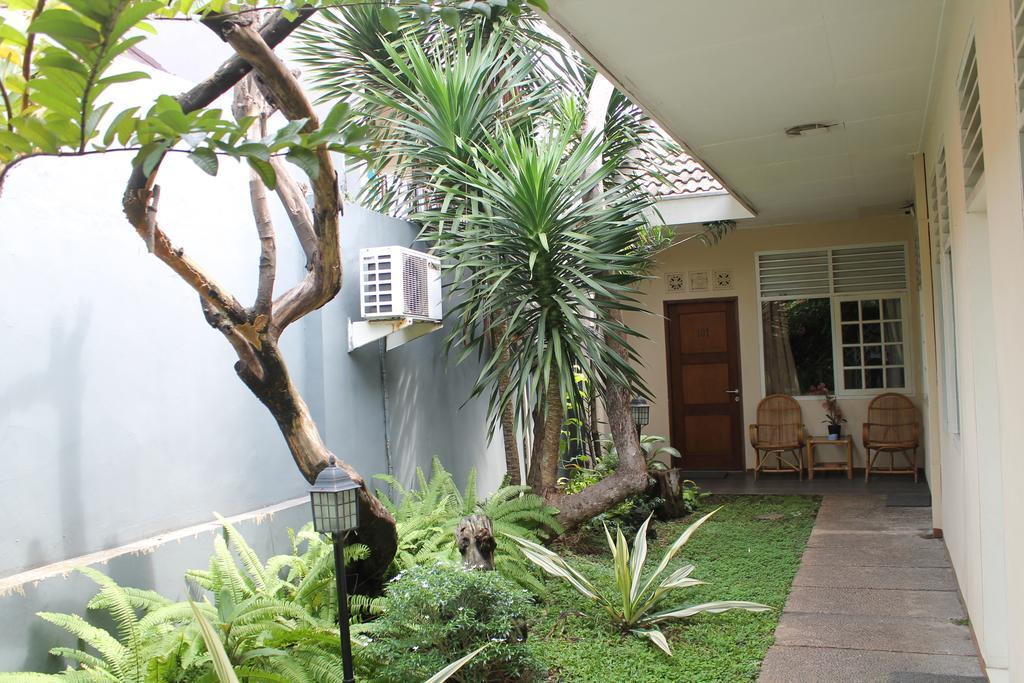 Gondia Guesthouse جاكرتا المظهر الخارجي الصورة