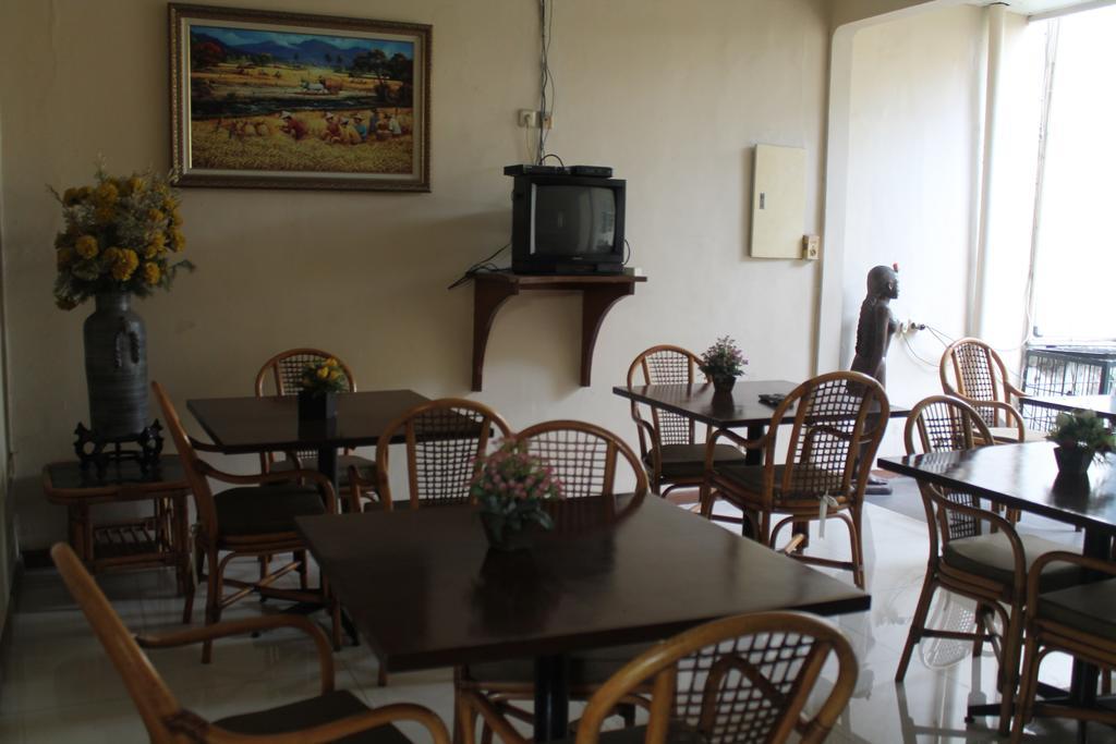 Gondia Guesthouse جاكرتا المظهر الخارجي الصورة