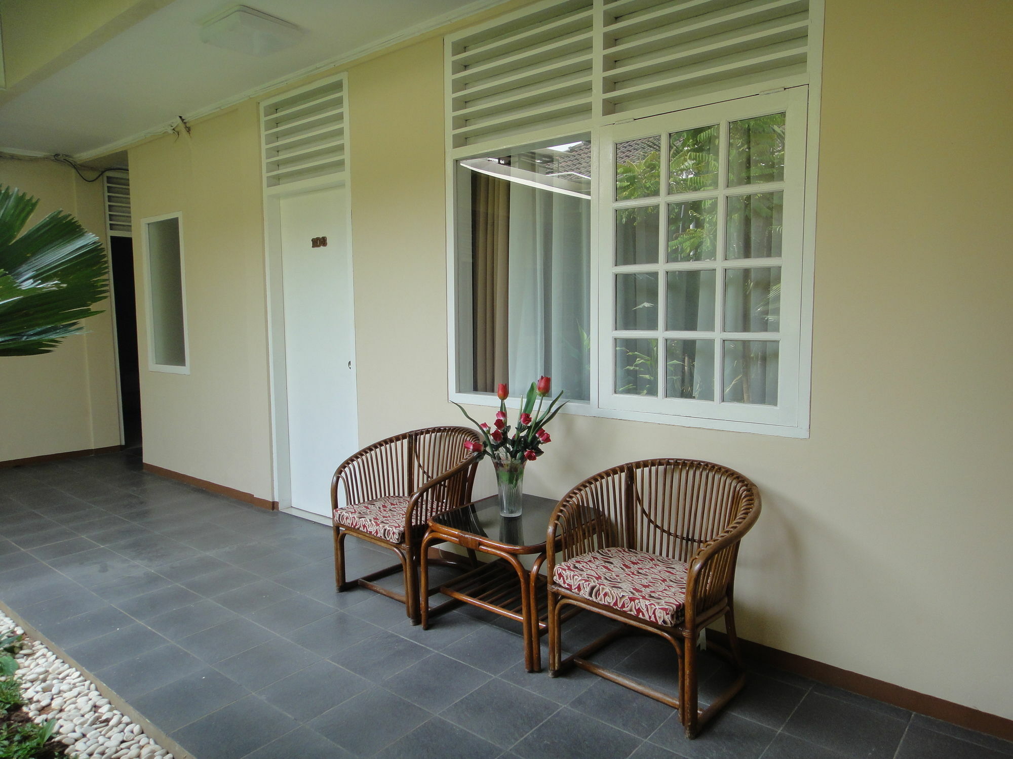 Gondia Guesthouse جاكرتا المظهر الخارجي الصورة